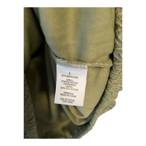 Adrienne Vittadini Women’s Size L Green Textured V-Neck Blouse, Elastic Hem - Picture 3 of 5